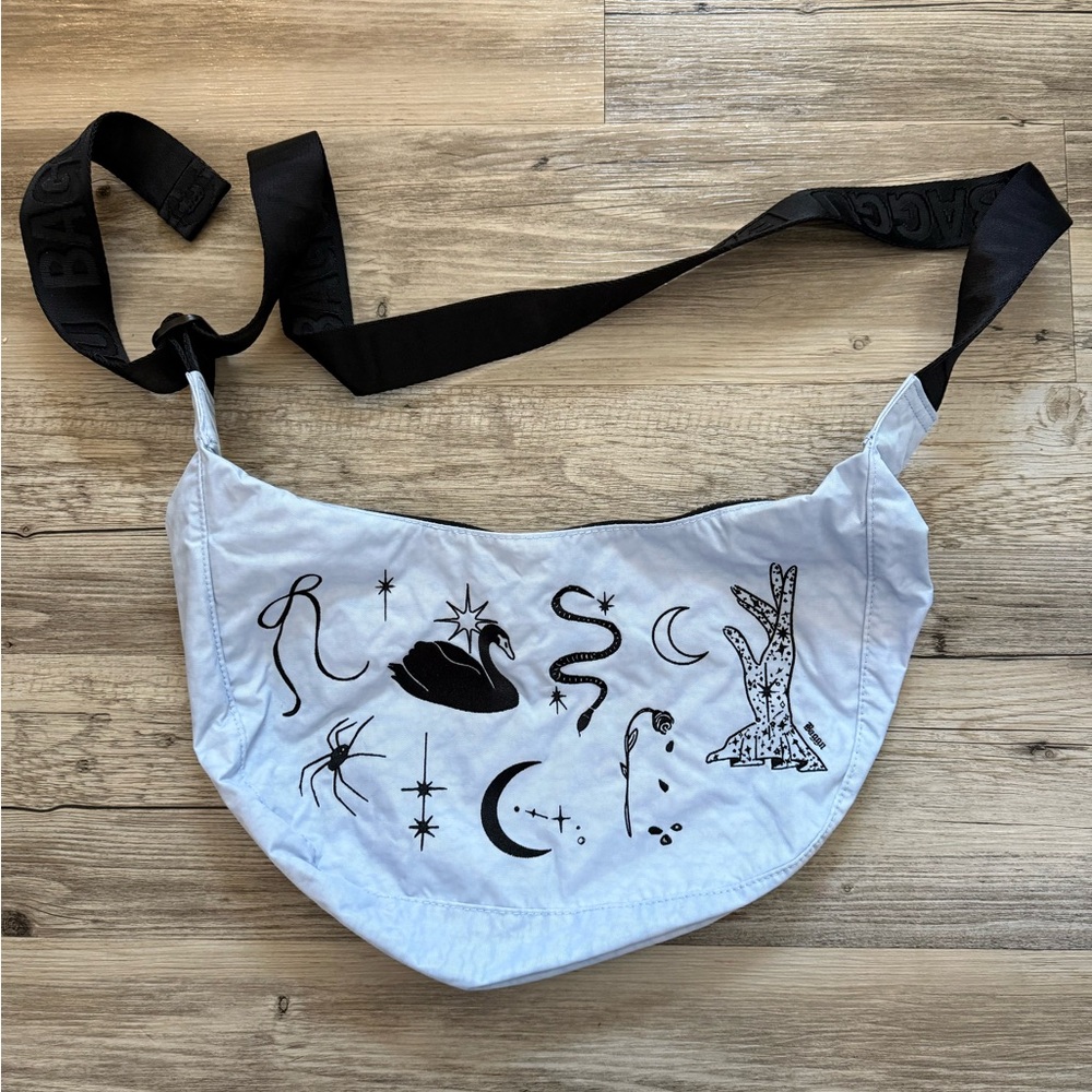 Baggu Medium Crescent Bag
